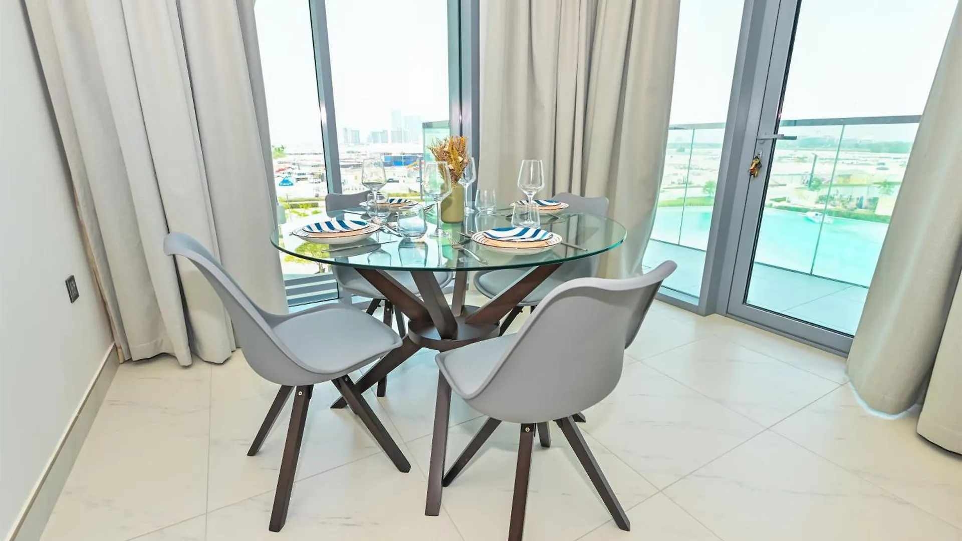 Unique 2 Bedroom In District One Meydan Dubai